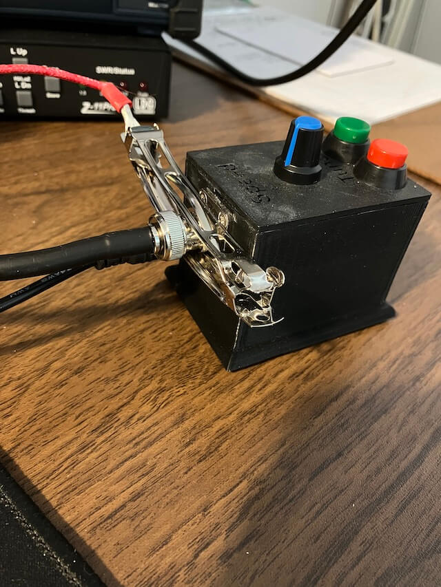 Alpha mag loop tuner control with grounding clip Alpha mag loop tuner control with grounding clip